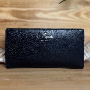 Kate Spade Black Leather Darcy Large Slim Bifold Wallet WLR00545 Retails $179